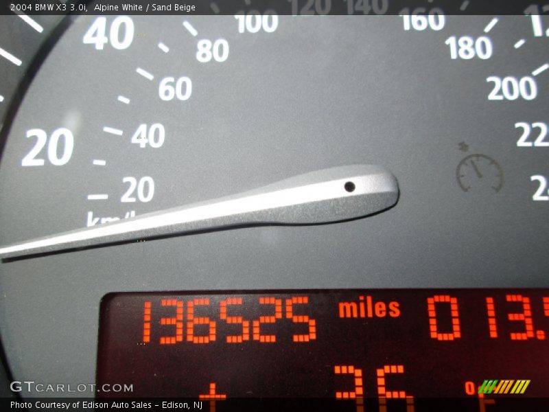 Alpine White / Sand Beige 2004 BMW X3 3.0i