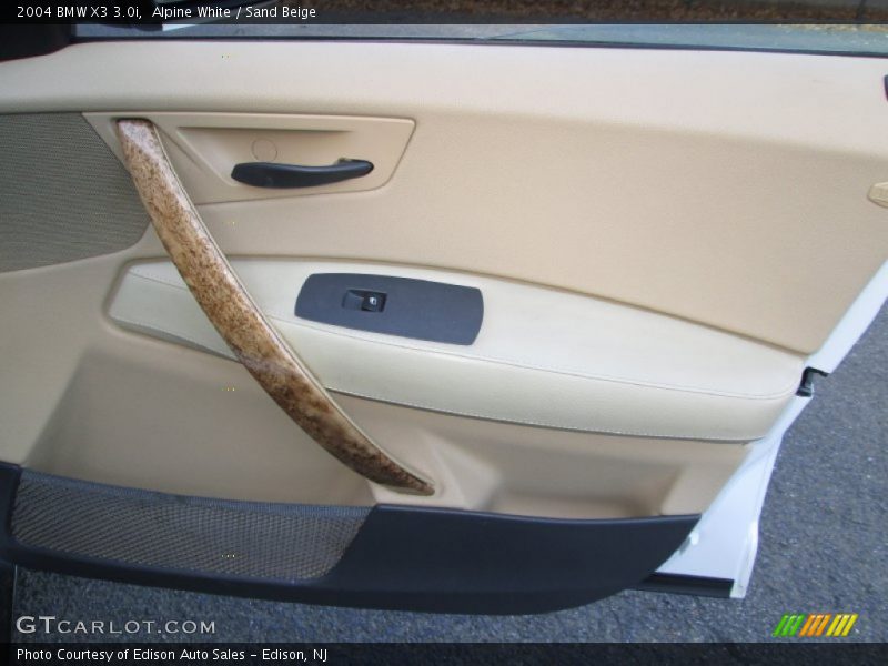 Alpine White / Sand Beige 2004 BMW X3 3.0i