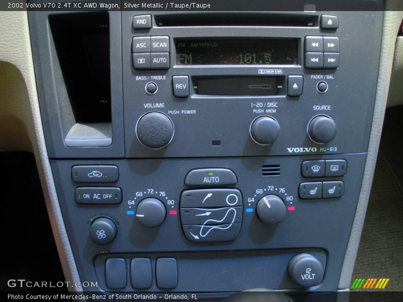Silver Metallic / Taupe/Taupe 2002 Volvo V70 2.4T XC AWD Wagon