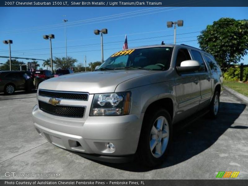 Silver Birch Metallic / Light Titanium/Dark Titanium 2007 Chevrolet Suburban 1500 LT