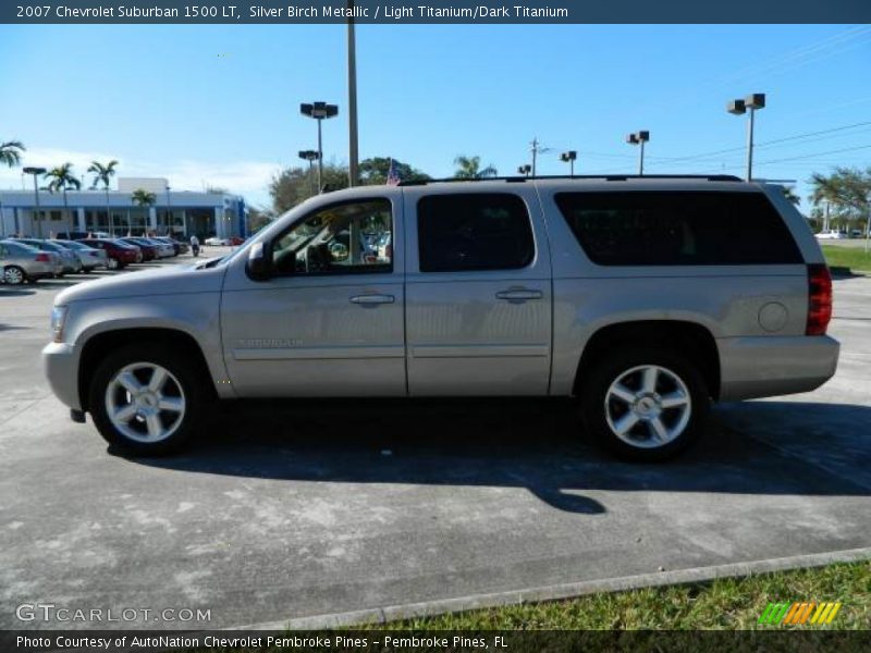 Silver Birch Metallic / Light Titanium/Dark Titanium 2007 Chevrolet Suburban 1500 LT