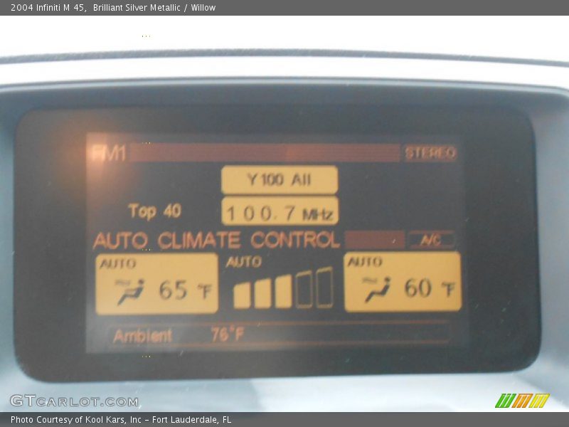 Brilliant Silver Metallic / Willow 2004 Infiniti M 45