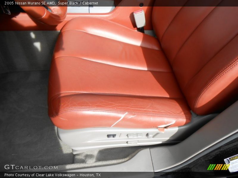 Front Seat of 2005 Murano SE AWD