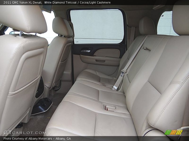 White Diamond Tintcoat / Cocoa/Light Cashmere 2011 GMC Yukon XL Denali