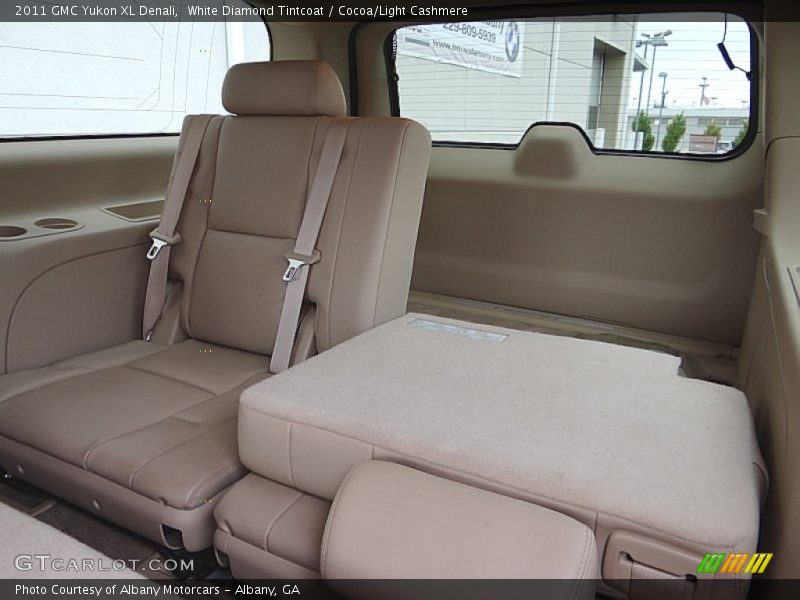 White Diamond Tintcoat / Cocoa/Light Cashmere 2011 GMC Yukon XL Denali