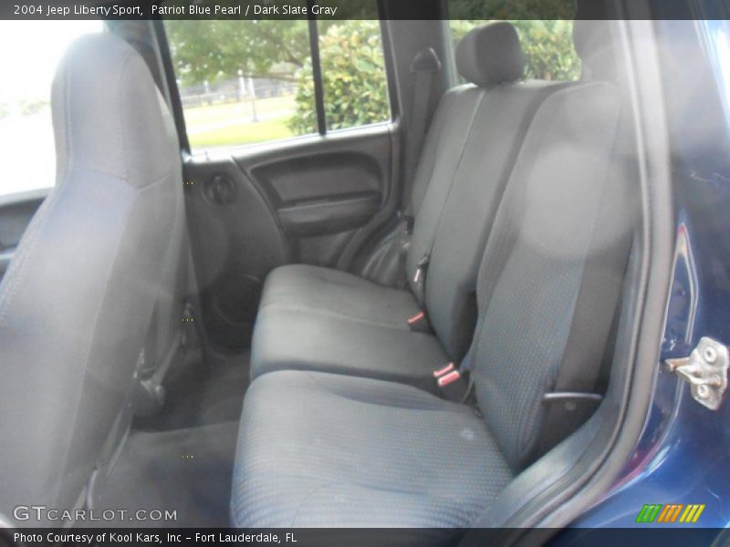 Patriot Blue Pearl / Dark Slate Gray 2004 Jeep Liberty Sport