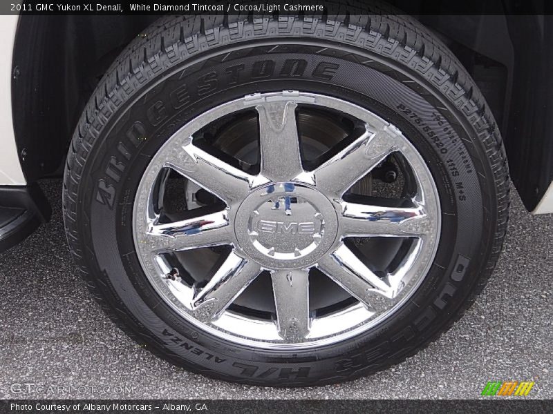 White Diamond Tintcoat / Cocoa/Light Cashmere 2011 GMC Yukon XL Denali