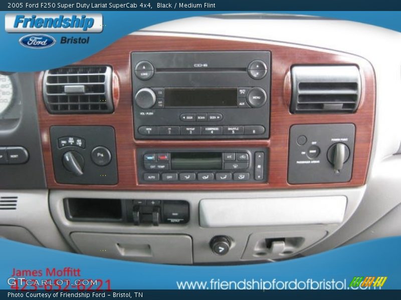 Black / Medium Flint 2005 Ford F250 Super Duty Lariat SuperCab 4x4