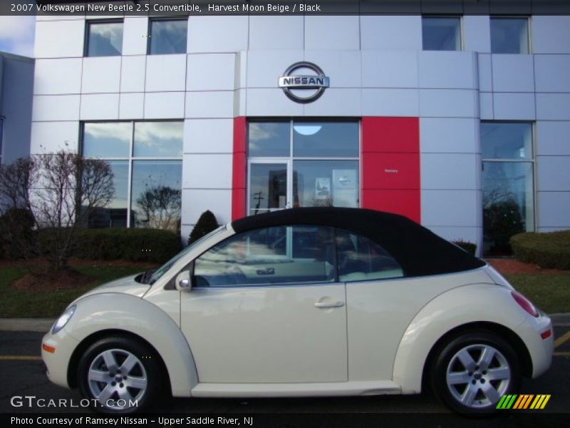 Harvest Moon Beige / Black 2007 Volkswagen New Beetle 2.5 Convertible