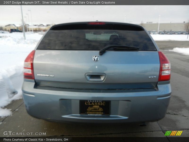 Silver Steel Metallic / Dark Slate Gray/Light Graystone 2007 Dodge Magnum SXT
