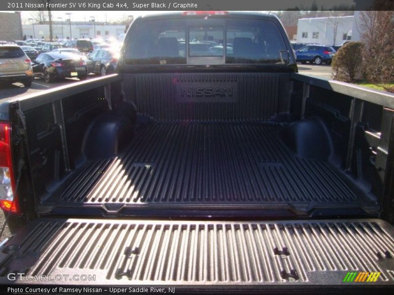 Super Black / Graphite 2011 Nissan Frontier SV V6 King Cab 4x4