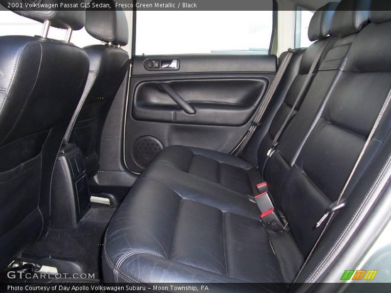 Fresco Green Metallic / Black 2001 Volkswagen Passat GLS Sedan