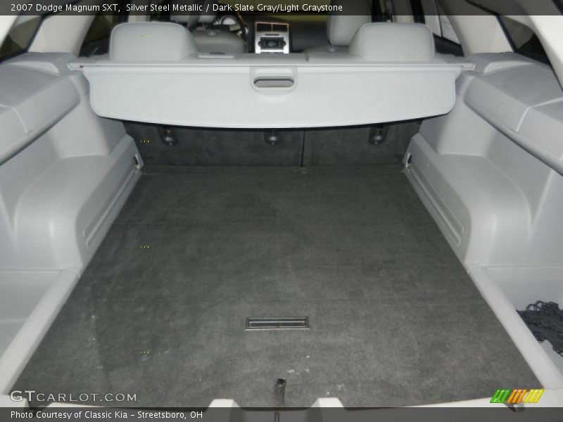 Silver Steel Metallic / Dark Slate Gray/Light Graystone 2007 Dodge Magnum SXT