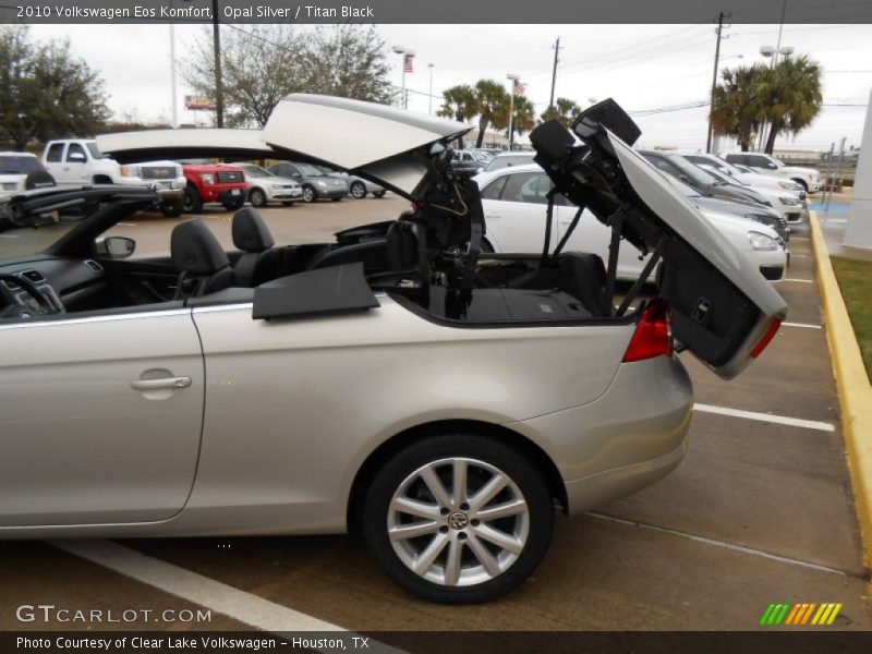 Opal Silver / Titan Black 2010 Volkswagen Eos Komfort