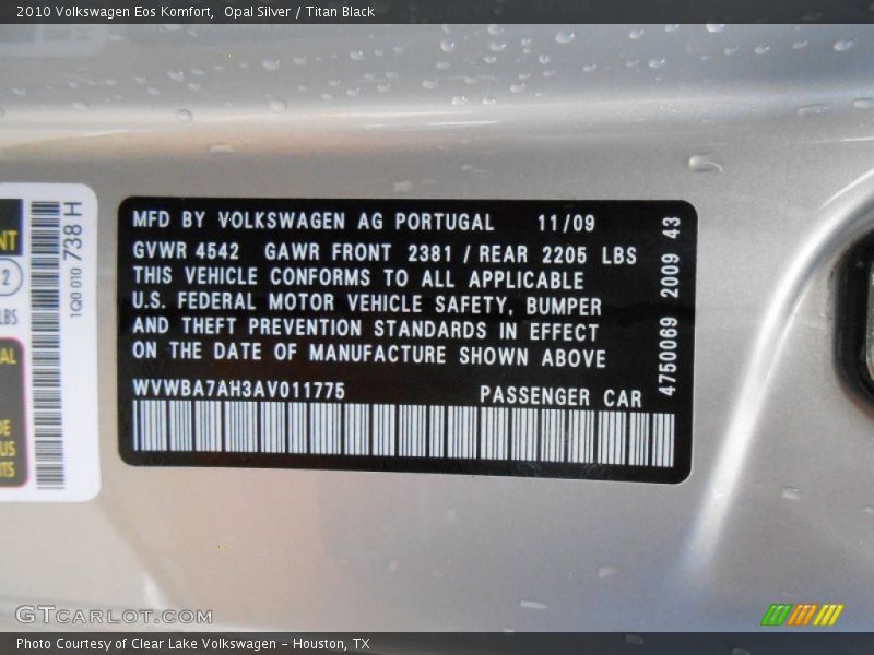 Opal Silver / Titan Black 2010 Volkswagen Eos Komfort