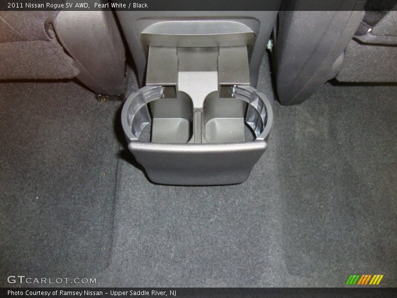 Pearl White / Black 2011 Nissan Rogue SV AWD