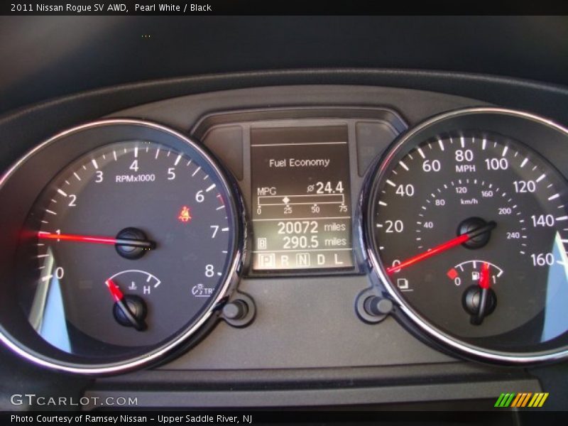 Pearl White / Black 2011 Nissan Rogue SV AWD