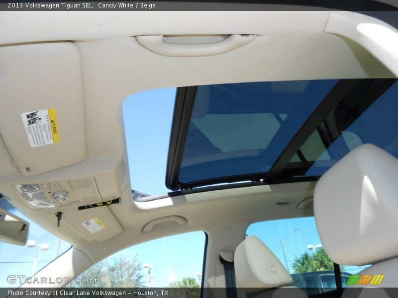 Candy White / Beige 2013 Volkswagen Tiguan SEL