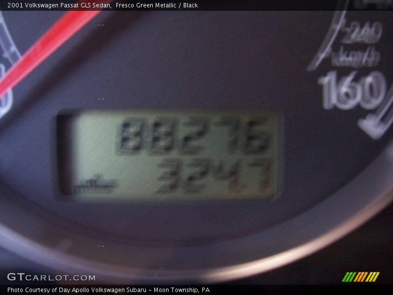 Fresco Green Metallic / Black 2001 Volkswagen Passat GLS Sedan