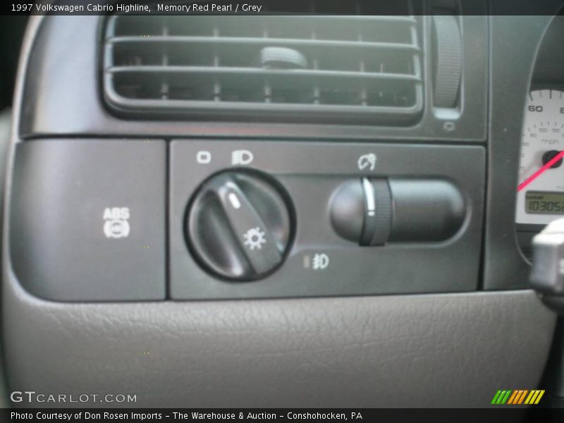 Memory Red Pearl / Grey 1997 Volkswagen Cabrio Highline