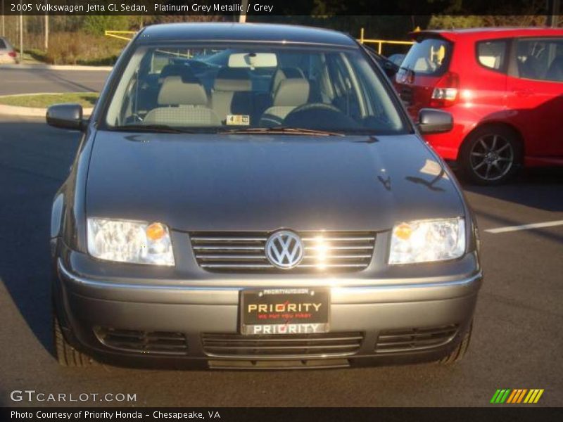 Platinum Grey Metallic / Grey 2005 Volkswagen Jetta GL Sedan