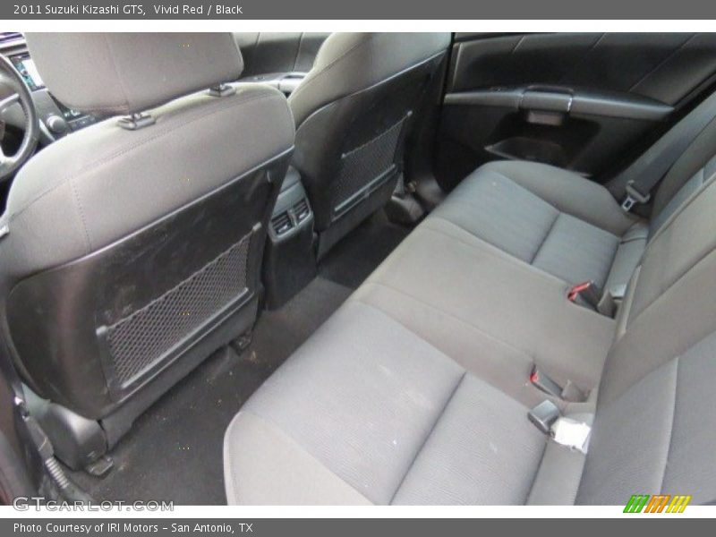 Rear Seat of 2011 Kizashi GTS