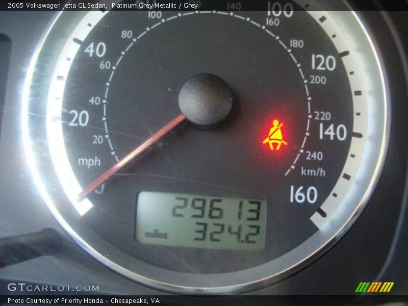 Platinum Grey Metallic / Grey 2005 Volkswagen Jetta GL Sedan