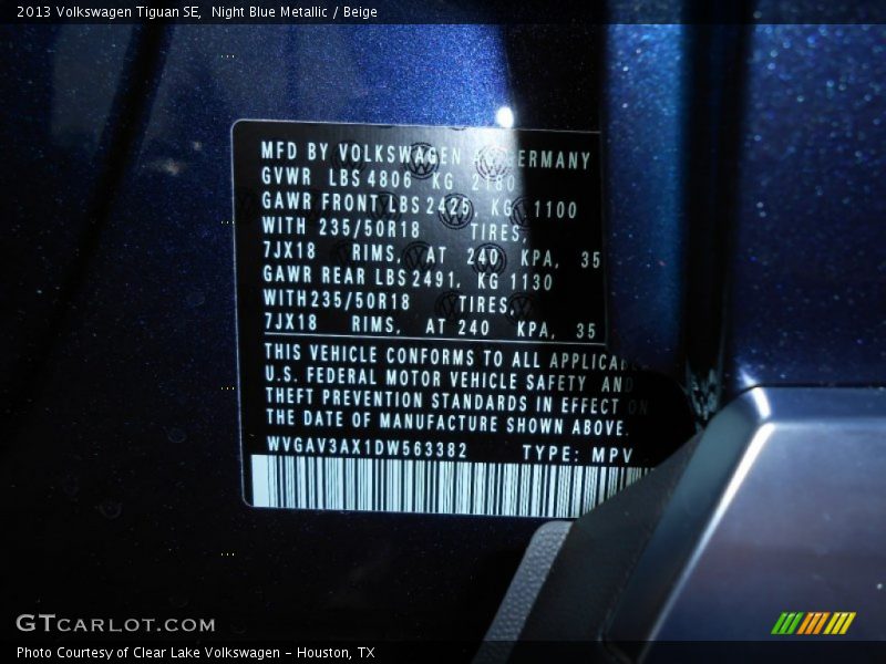 Night Blue Metallic / Beige 2013 Volkswagen Tiguan SE
