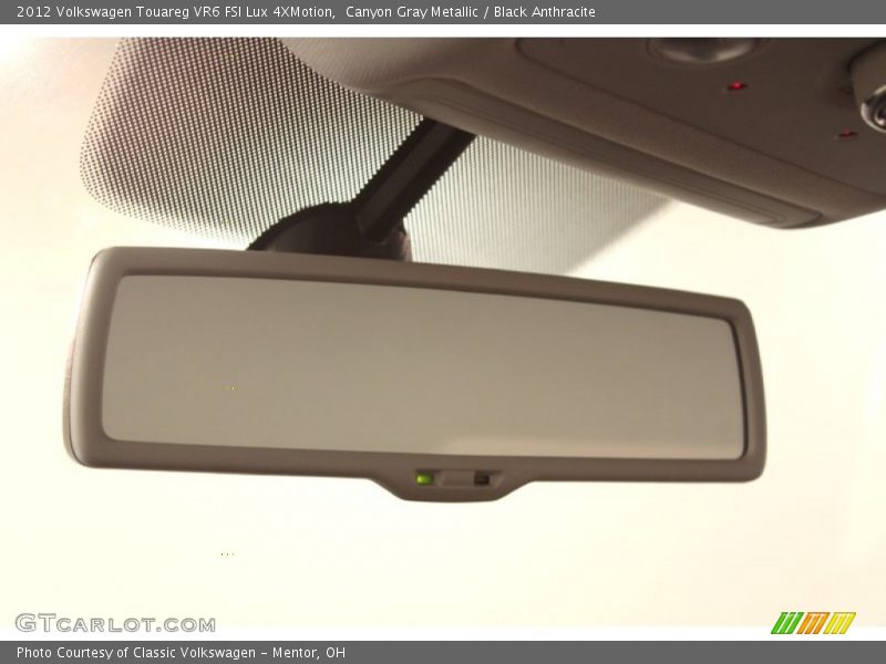 Canyon Gray Metallic / Black Anthracite 2012 Volkswagen Touareg VR6 FSI Lux 4XMotion