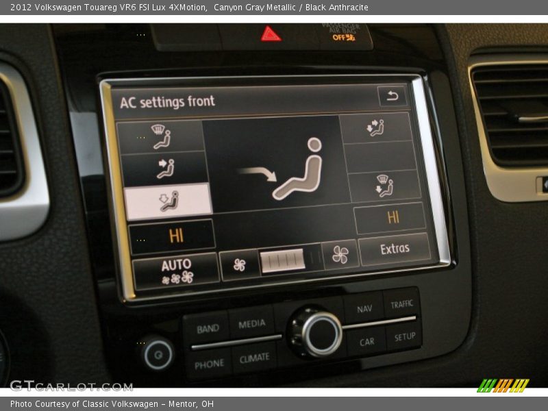 Canyon Gray Metallic / Black Anthracite 2012 Volkswagen Touareg VR6 FSI Lux 4XMotion