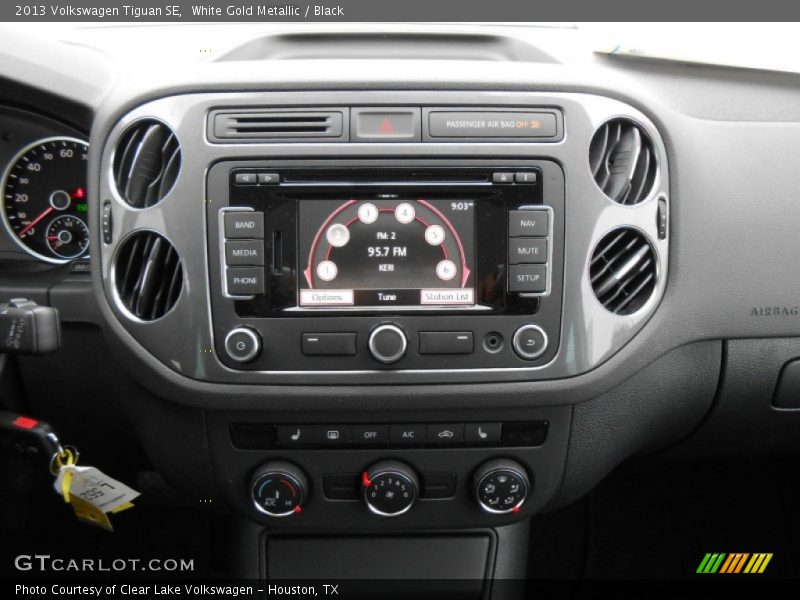 White Gold Metallic / Black 2013 Volkswagen Tiguan SE