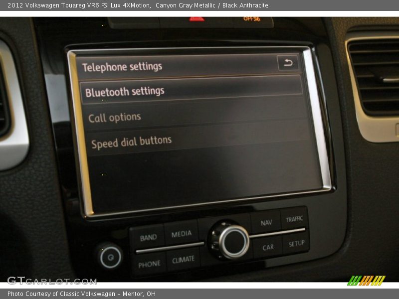 Canyon Gray Metallic / Black Anthracite 2012 Volkswagen Touareg VR6 FSI Lux 4XMotion