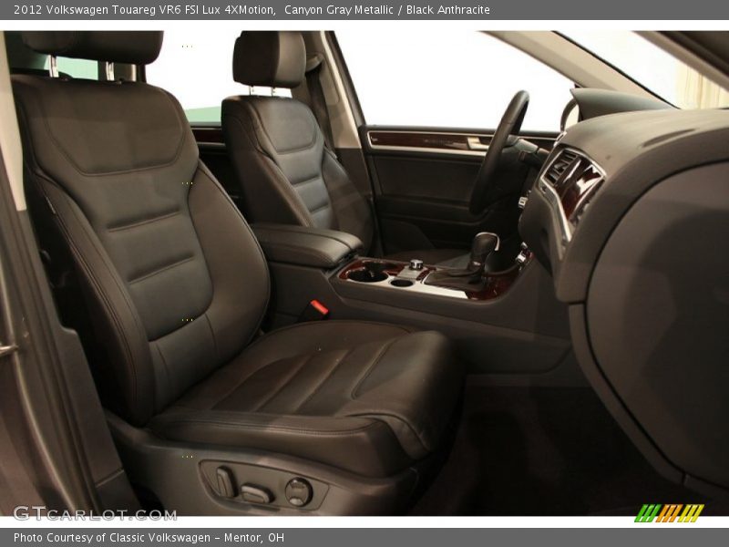Canyon Gray Metallic / Black Anthracite 2012 Volkswagen Touareg VR6 FSI Lux 4XMotion
