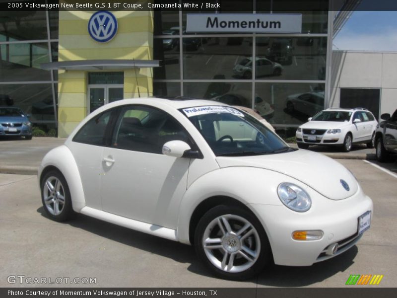 Campanella White / Black 2005 Volkswagen New Beetle GLS 1.8T Coupe