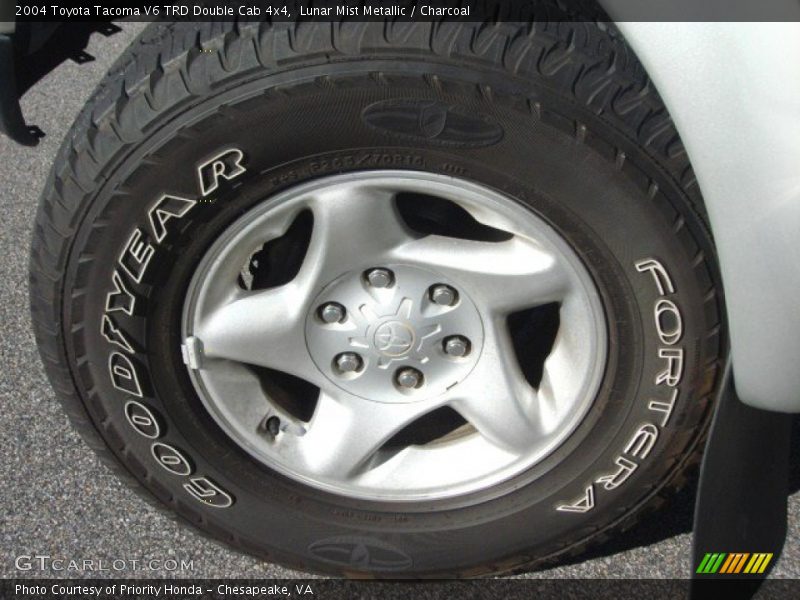 Lunar Mist Metallic / Charcoal 2004 Toyota Tacoma V6 TRD Double Cab 4x4