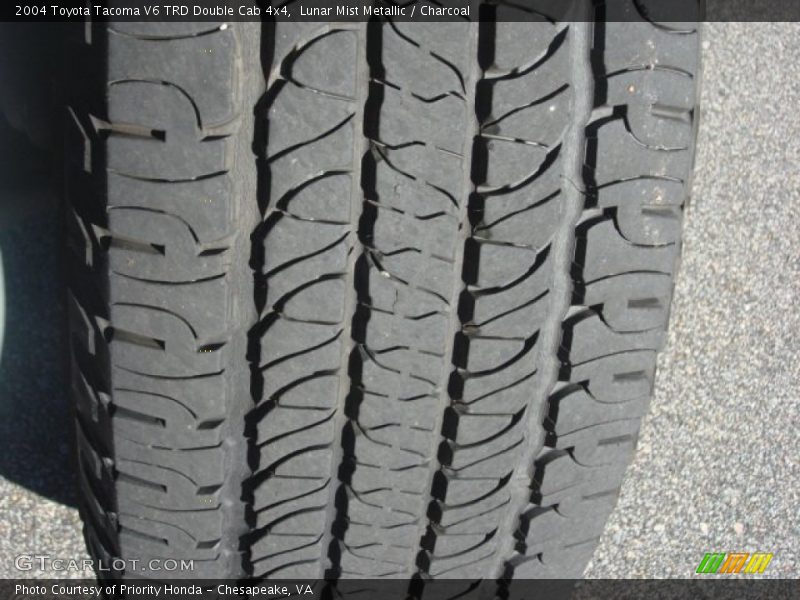 Lunar Mist Metallic / Charcoal 2004 Toyota Tacoma V6 TRD Double Cab 4x4
