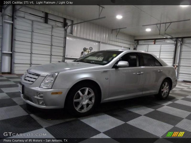 Light Platinum / Light Gray 2005 Cadillac STS V6