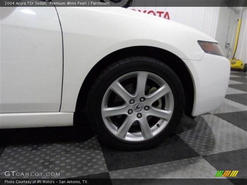 Premium White Pearl / Parchment 2004 Acura TSX Sedan