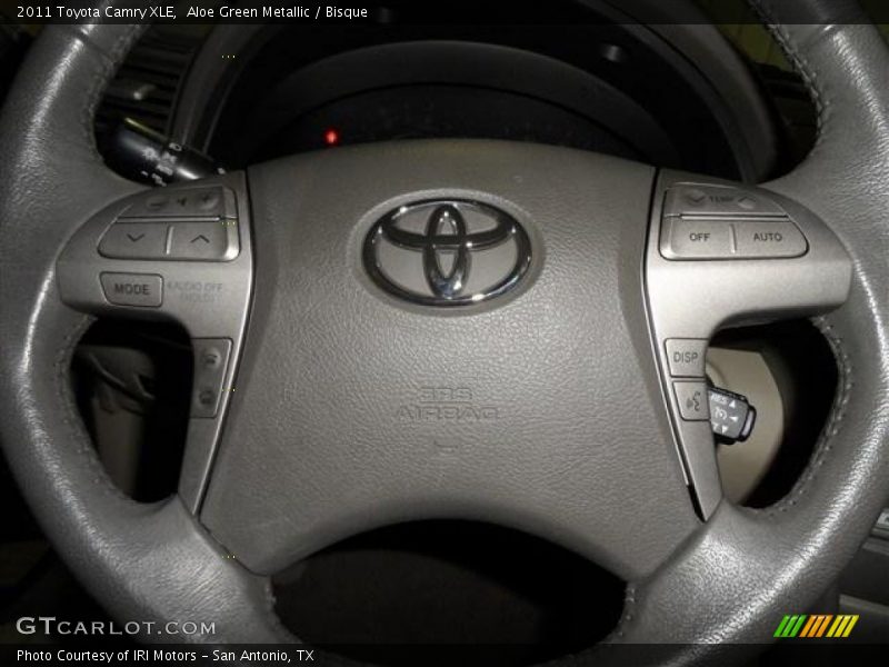 Aloe Green Metallic / Bisque 2011 Toyota Camry XLE