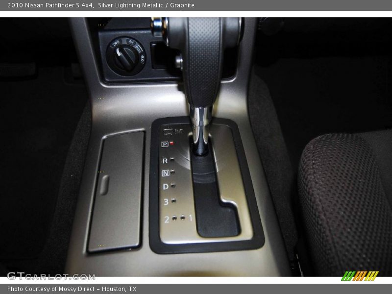Silver Lightning Metallic / Graphite 2010 Nissan Pathfinder S 4x4