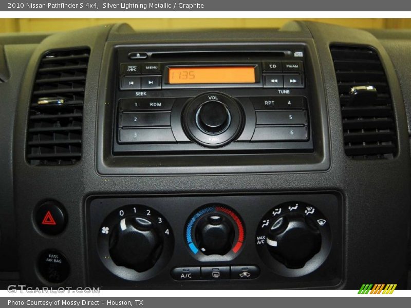 Silver Lightning Metallic / Graphite 2010 Nissan Pathfinder S 4x4