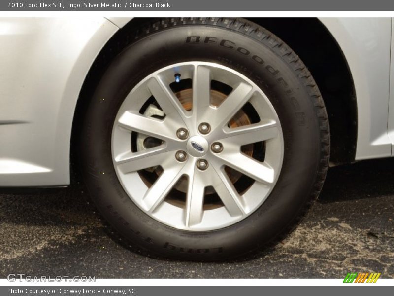 Ingot Silver Metallic / Charcoal Black 2010 Ford Flex SEL