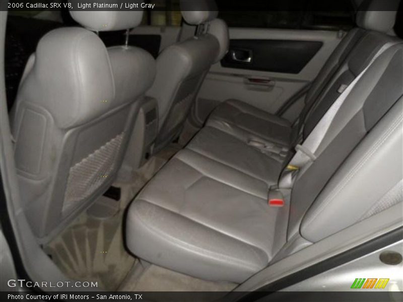 Light Platinum / Light Gray 2006 Cadillac SRX V8