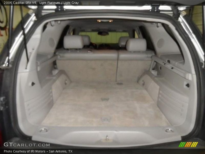 Light Platinum / Light Gray 2006 Cadillac SRX V8