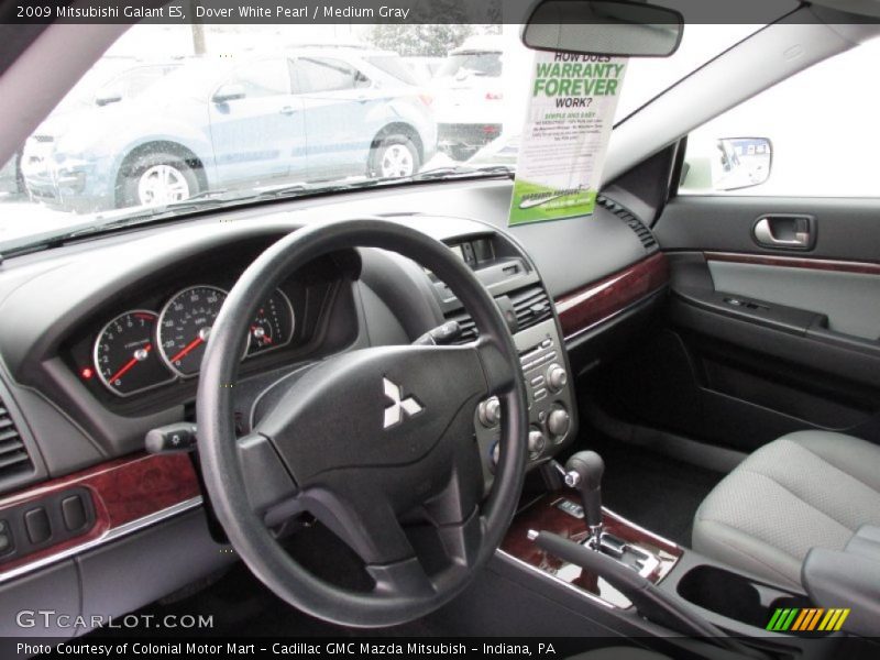 Dover White Pearl / Medium Gray 2009 Mitsubishi Galant ES
