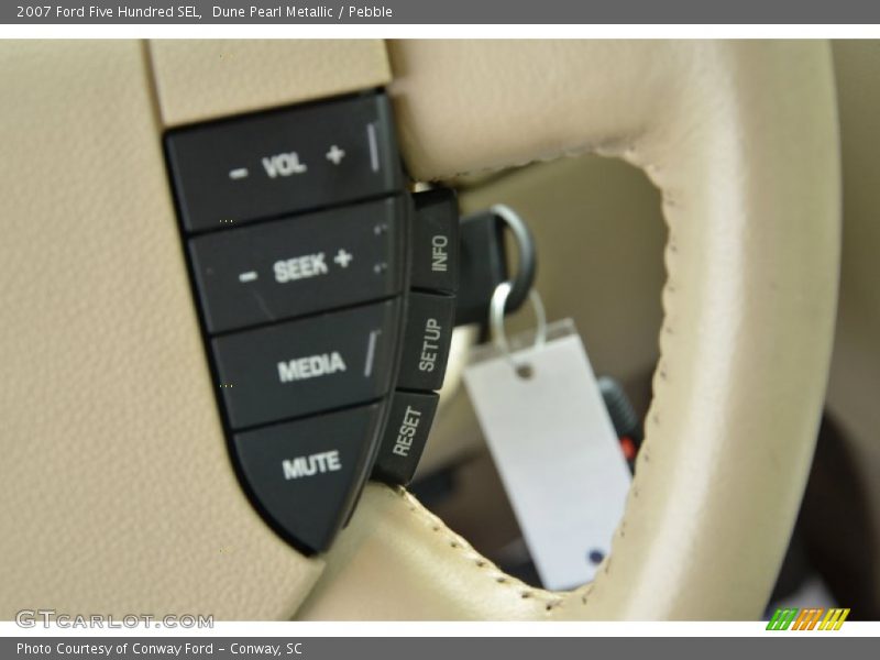 Dune Pearl Metallic / Pebble 2007 Ford Five Hundred SEL