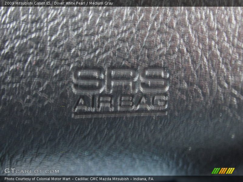 Dover White Pearl / Medium Gray 2009 Mitsubishi Galant ES