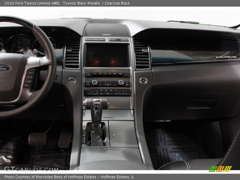 Tuxedo Black Metallic / Charcoal Black 2010 Ford Taurus Limited AWD