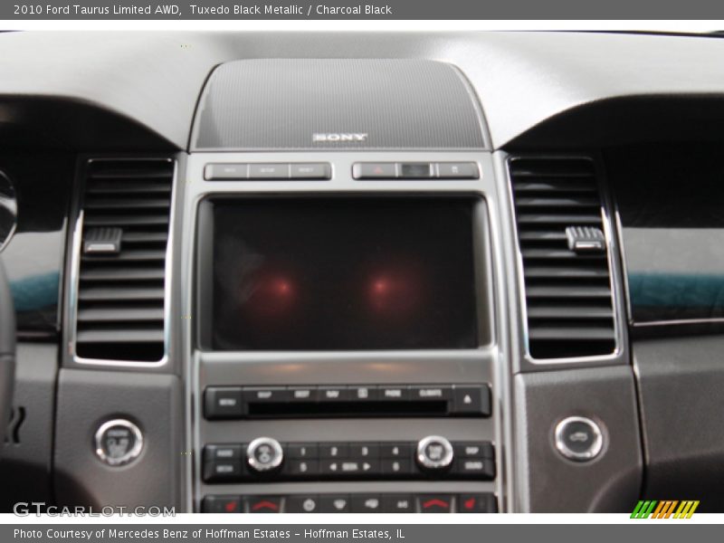 Tuxedo Black Metallic / Charcoal Black 2010 Ford Taurus Limited AWD