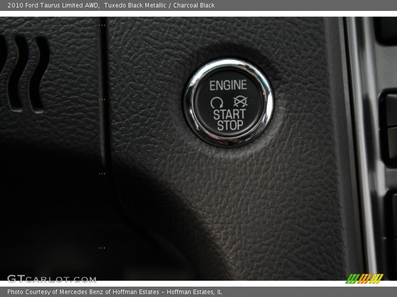 Tuxedo Black Metallic / Charcoal Black 2010 Ford Taurus Limited AWD